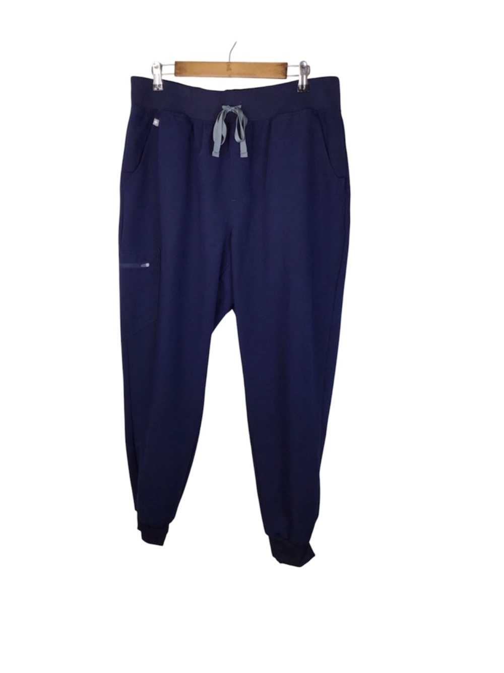 Figs High Waisted Zamora Jogger Scrub Pants in Navy Size XL.